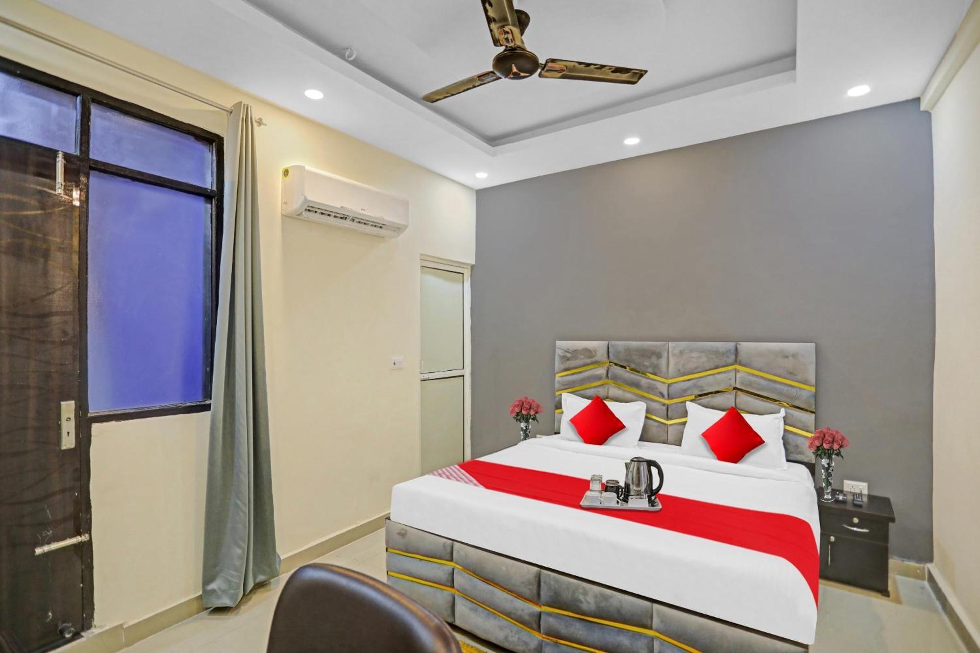 Flagship Grand Imperial Near Worlds Of Wonder Hotel Kālkāji Devi Exterior foto